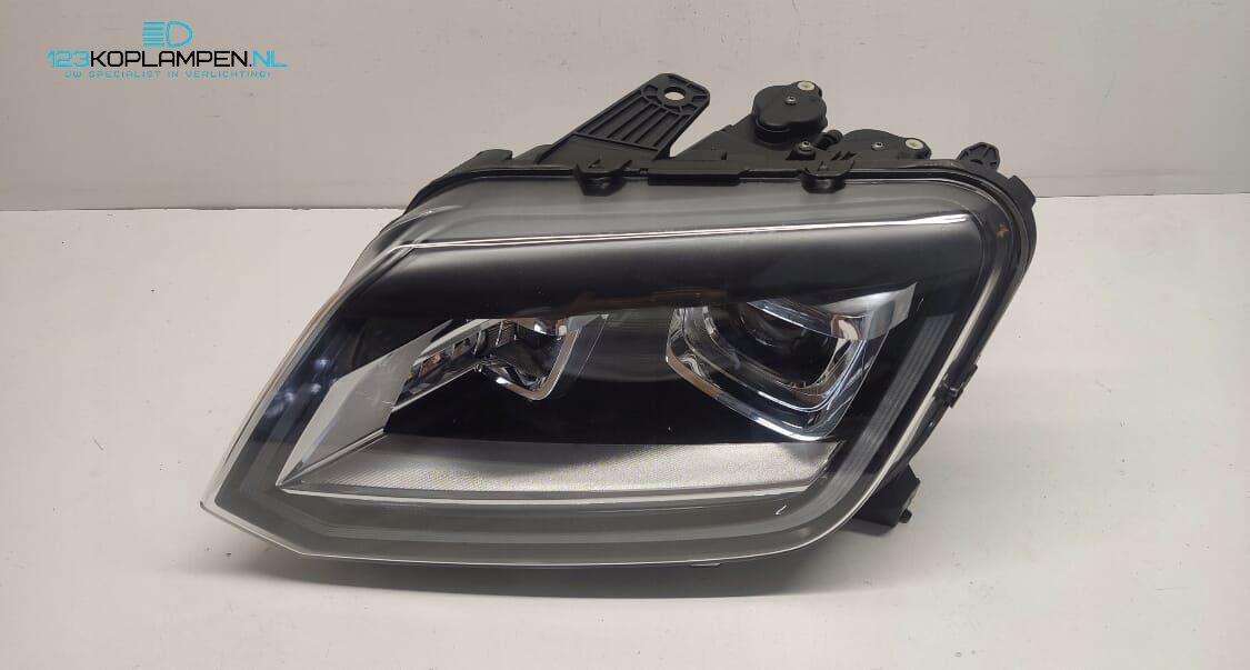 VW Volkswagen Amarok Led 2H1 Xenon koplamp links headlight left and right usado en Menorca foto 6