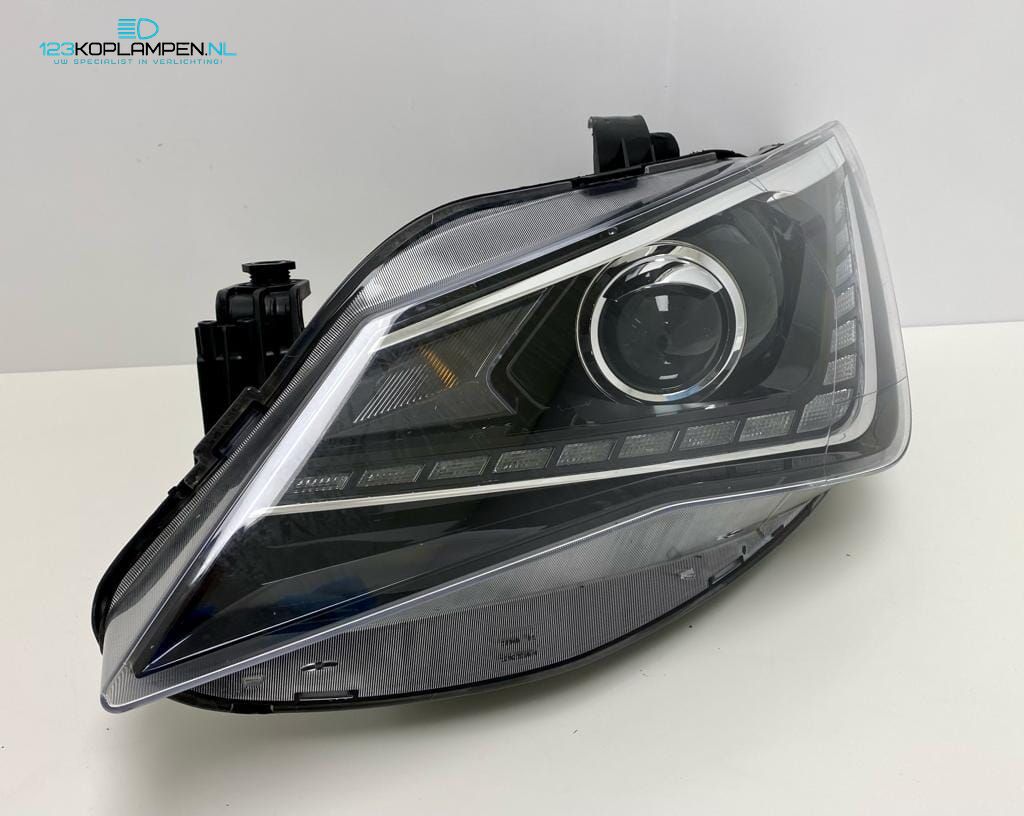 Seat Ibiza 6J Facelift Bi Xenon LED koplamp links headlight left and right usado en Menorca foto 3