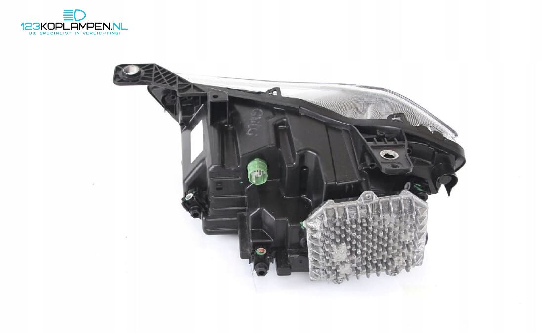 Maserati Ghibli Full Led koplamp links rechts headlight left and right usado en Menorca foto 4