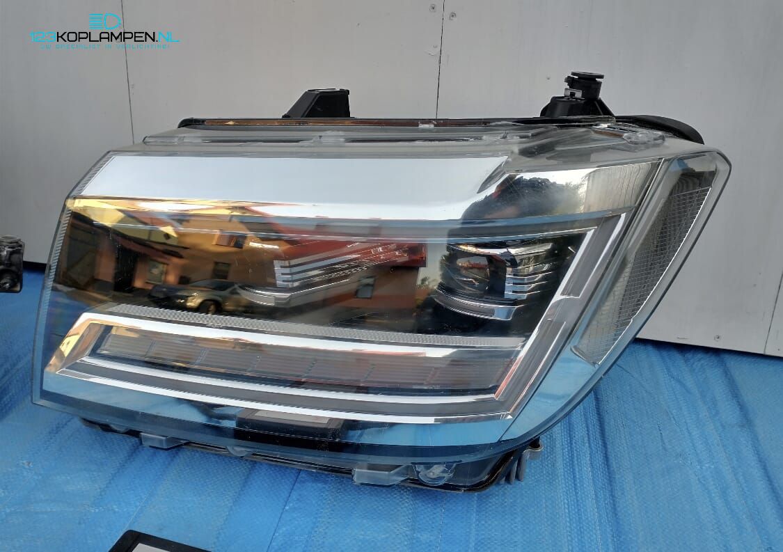 Man TGE Full Led koplamp + adapter / omvormkabel / plug and play! headlight left and right usado en Menorca foto 10