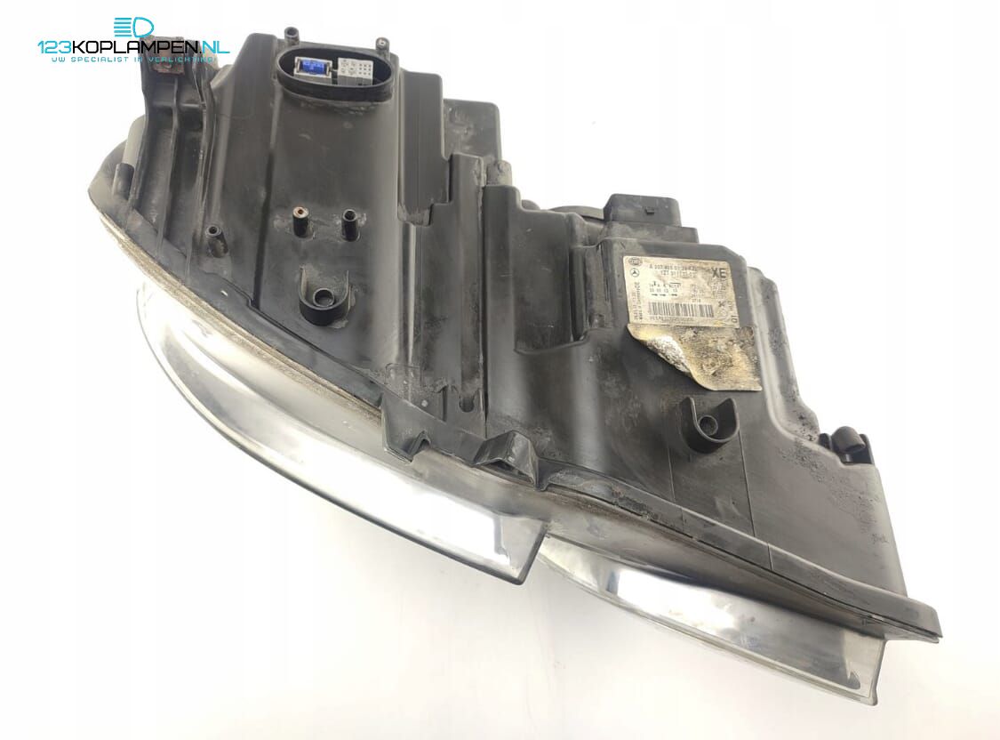 Mercedes E Clase W207 Bi Xenon Koplamp links headlight left and right usado en Menorca foto 4