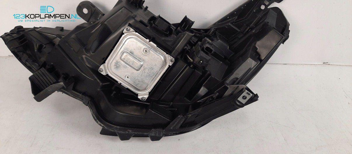 Renault Clio 5 Full led koplamp rechts headlight left and right usado en Menorca foto 9