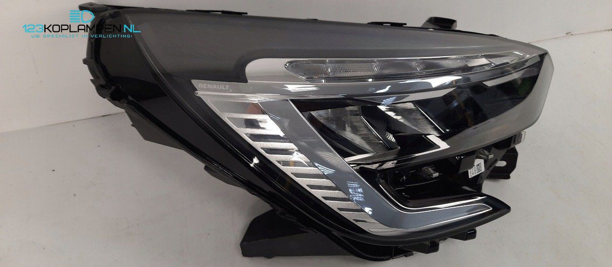 Renault Clio 5 Full led koplamp rechts headlight left and right usado en Menorca foto 2