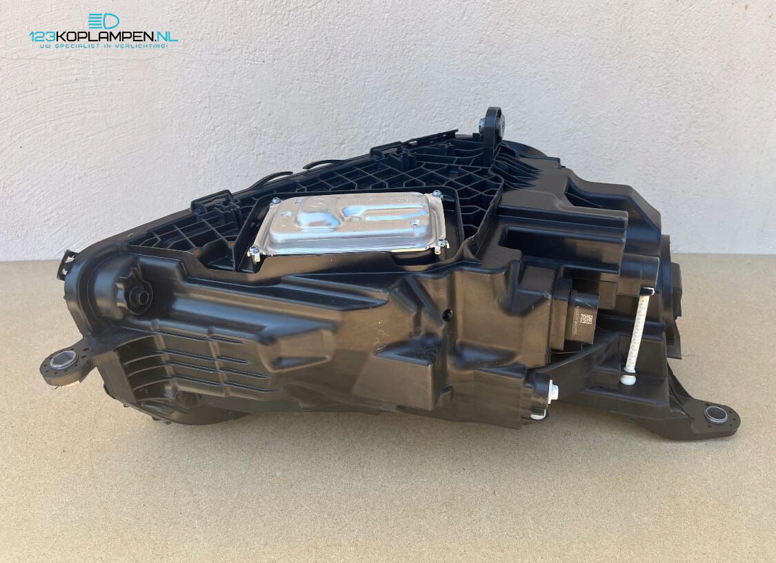 Mercedes GLE W167 Facelift Full Led koplamp links headlight left and right usado en Menorca foto 5