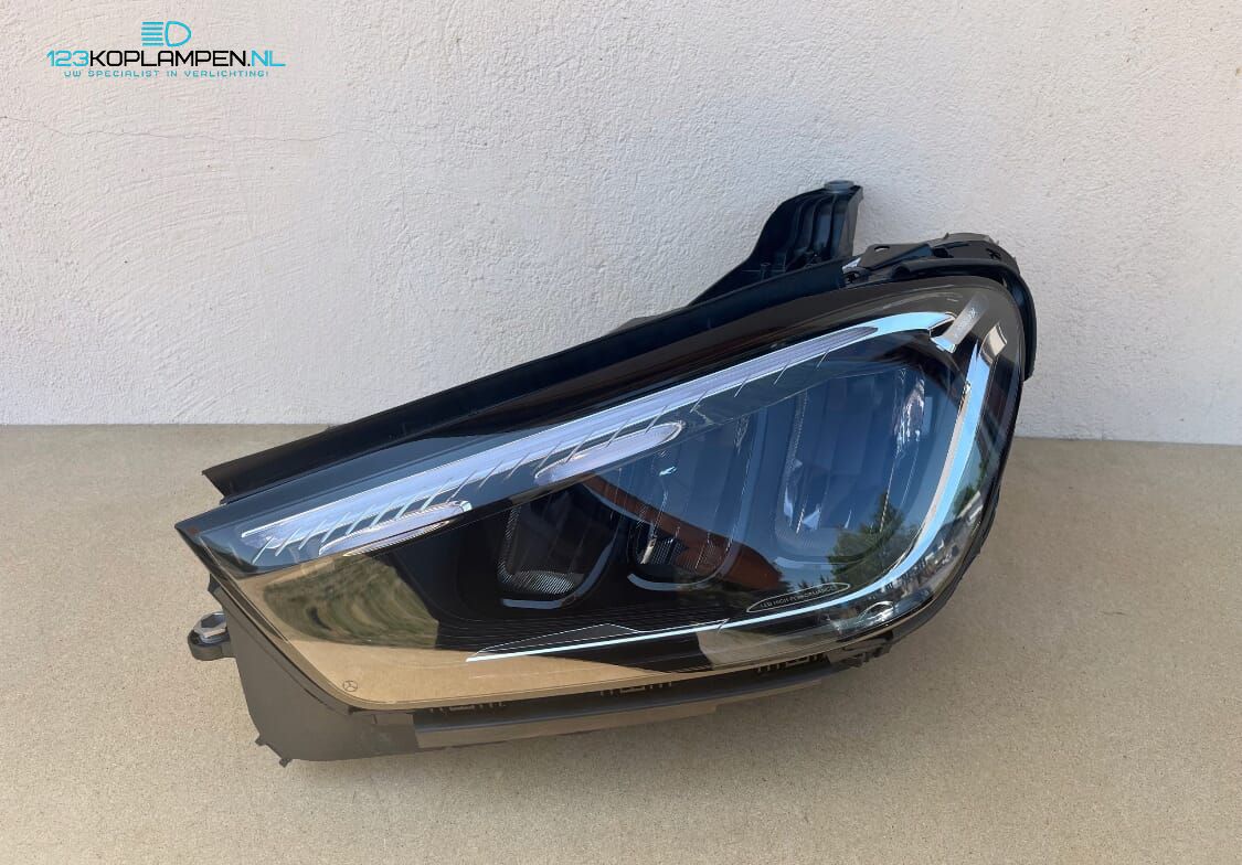 Mercedes GLE W167 Facelift Full Led koplamp links headlight left and right usado en Menorca