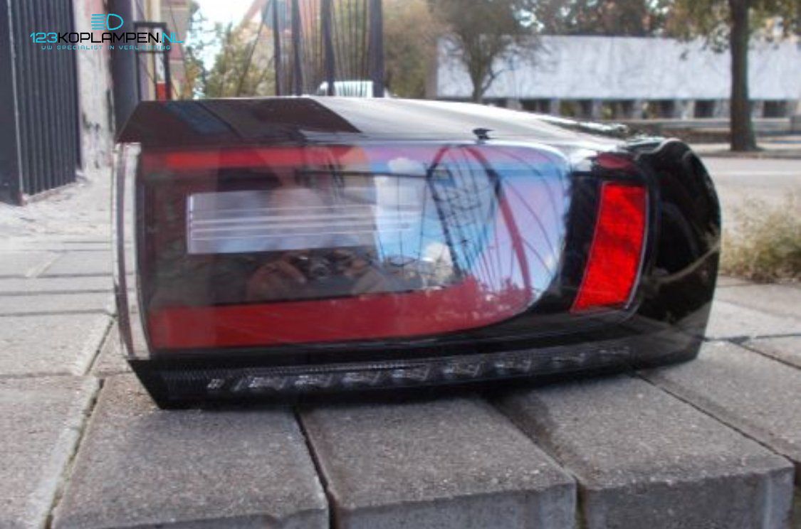 VW Volkswagen ID.4 ID4 Led achterlicht rechts tail light left and right usado en Menorca foto 2