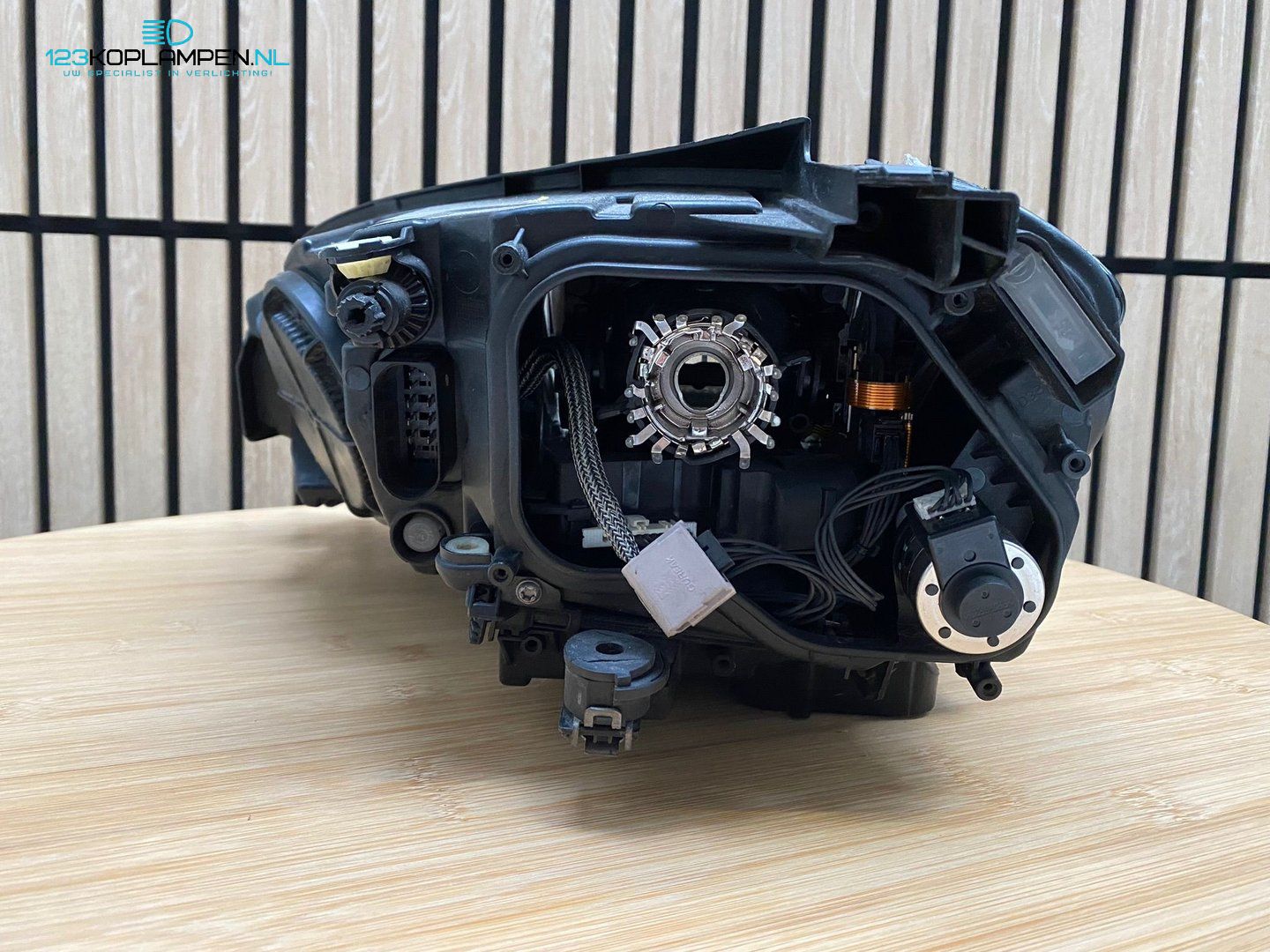 VW Volkswagen Golf 7 R R20 Xenon Led koplamp rechts 5G1941034B headlight left and right usado en Menorca foto 3