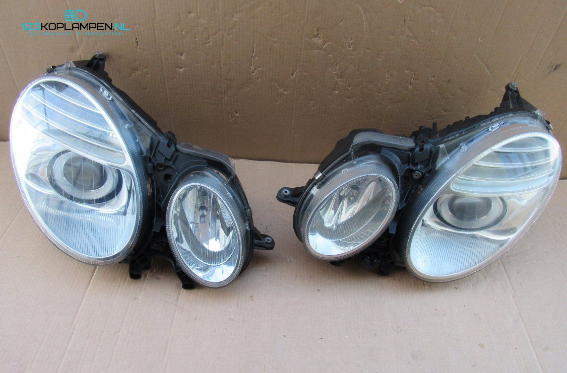 Mercedes E Clase W211 Facelift Bi Xenon Koplamp links rechts headlight left and right usado en Menorca