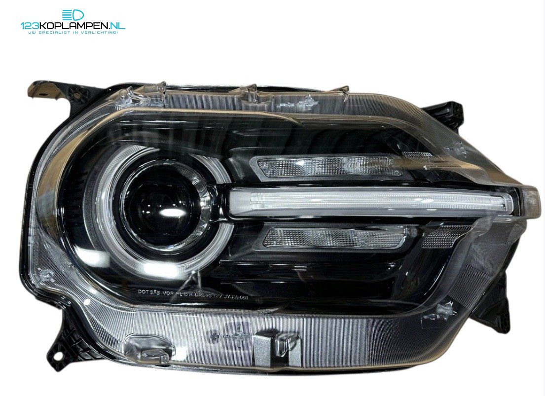 Ford Bronco Sport Koplamp rechts fog lamp front left and right usado en Menorca