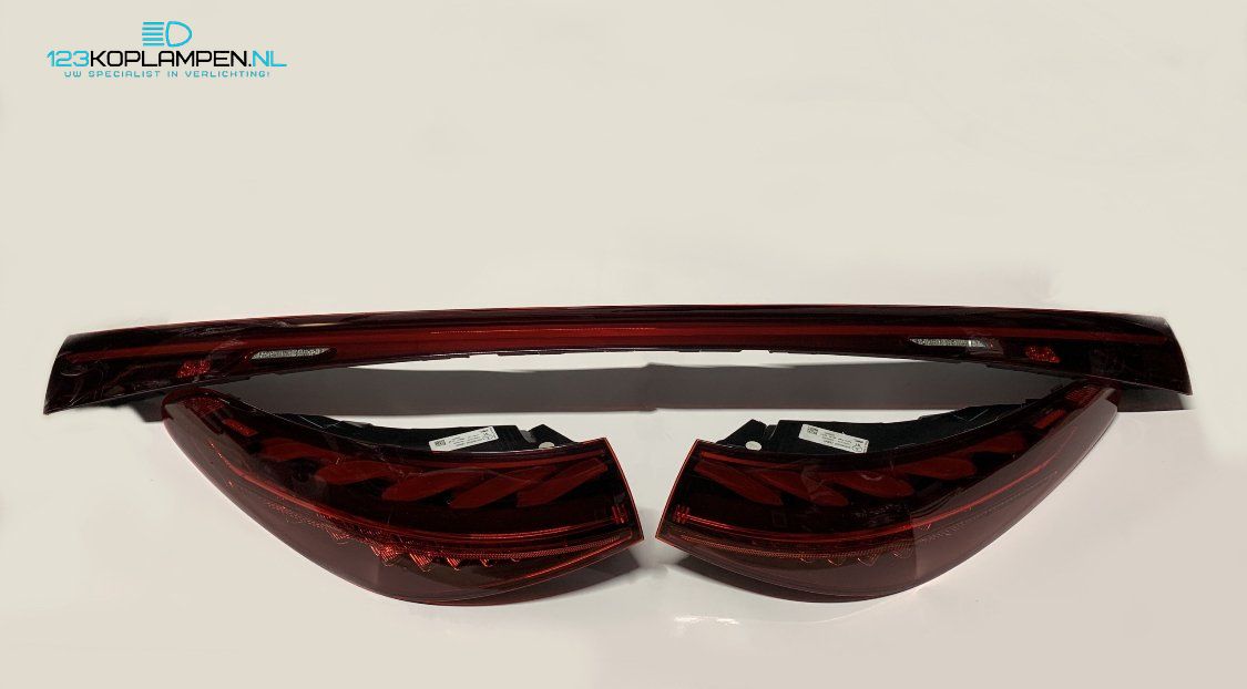Mercedes EQS W297 V297 X296 achterlicht links rechts klep tail light left and right usado en Menorca foto 2