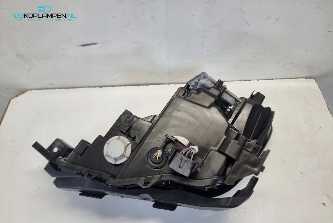 Mazda 3 BP 9 PIN Full Led koplamp rechts headlight left and right usado en Menorca foto 6