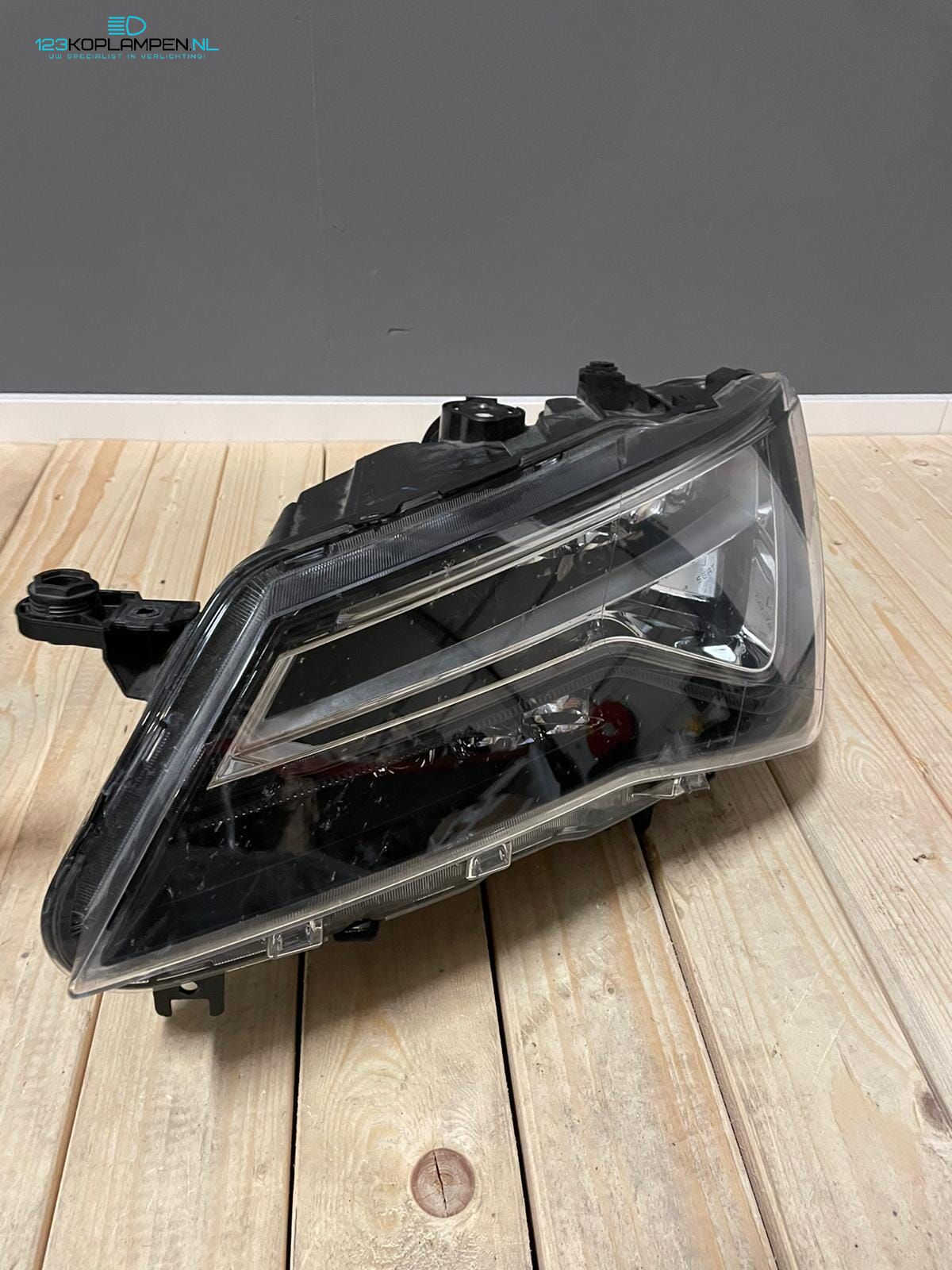 Seat Ateca Full LED koplamp koplampen links rechts kompleet headlight left and right usado en Menorca foto 2