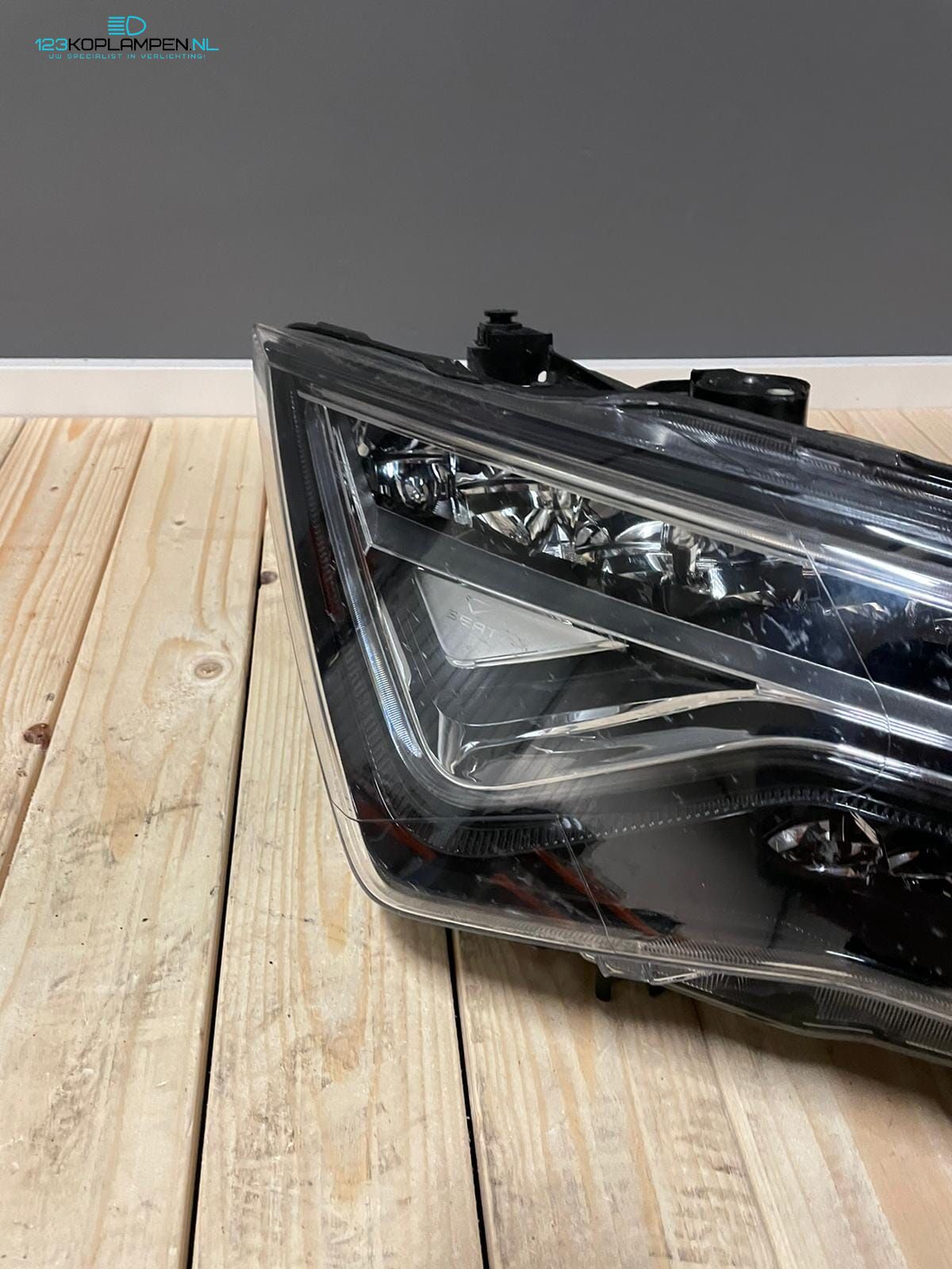 Seat Ateca Full LED koplamp koplampen links rechts kompleet headlight left and right usado en Menorca foto 4