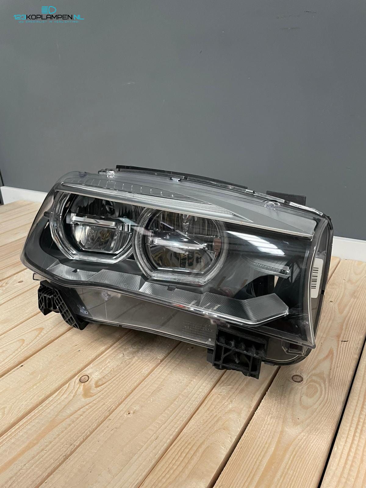 BMW X5 X6 F15 F16 Adaptive LED koplamp koplampen links rechts headlight left and right usado en Menorca foto 2