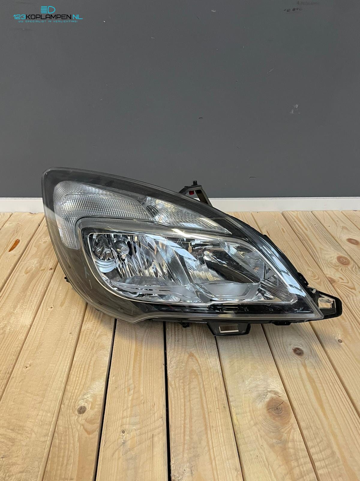 Opel Meriva B facelift H7 koplamp rechts headlight left and right usado en Menorca