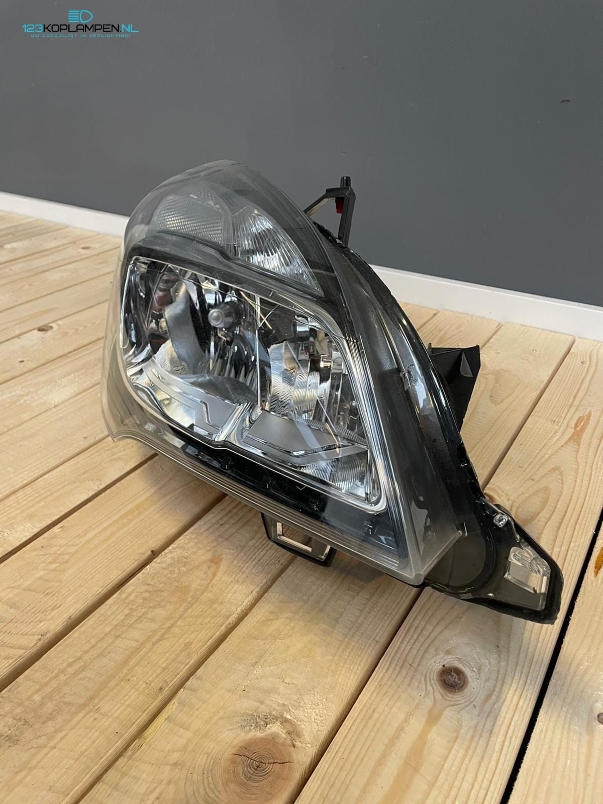 Opel Meriva B facelift H7 koplamp rechts headlight left and right usado en Menorca foto 2