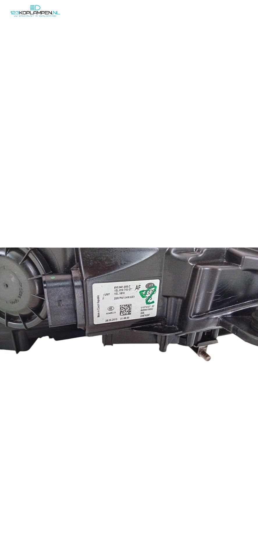 Audi A3 8V Cabrio Limousine Sedan Xenon LED Headlight Left 8V0941005C headlight left and right usado en Menorca foto 6