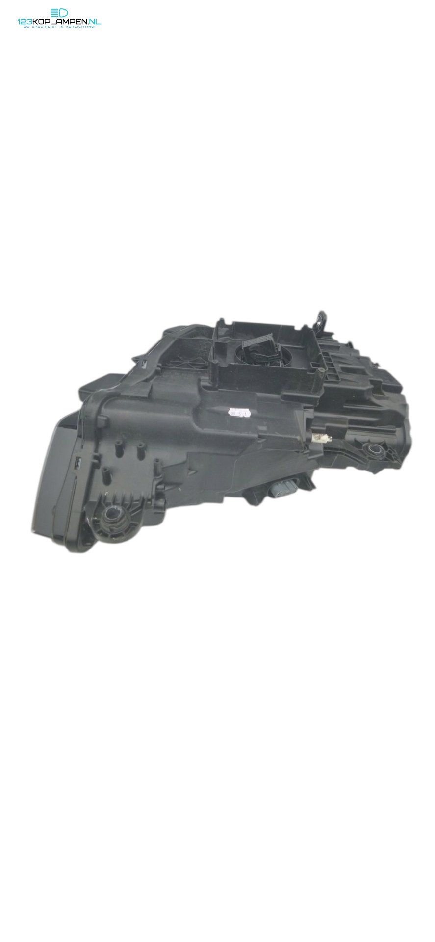 Audi A3 8V Facelift Full LED Matrix Headlight Left 8V0941035 headlight left and right usado en Menorca foto 4