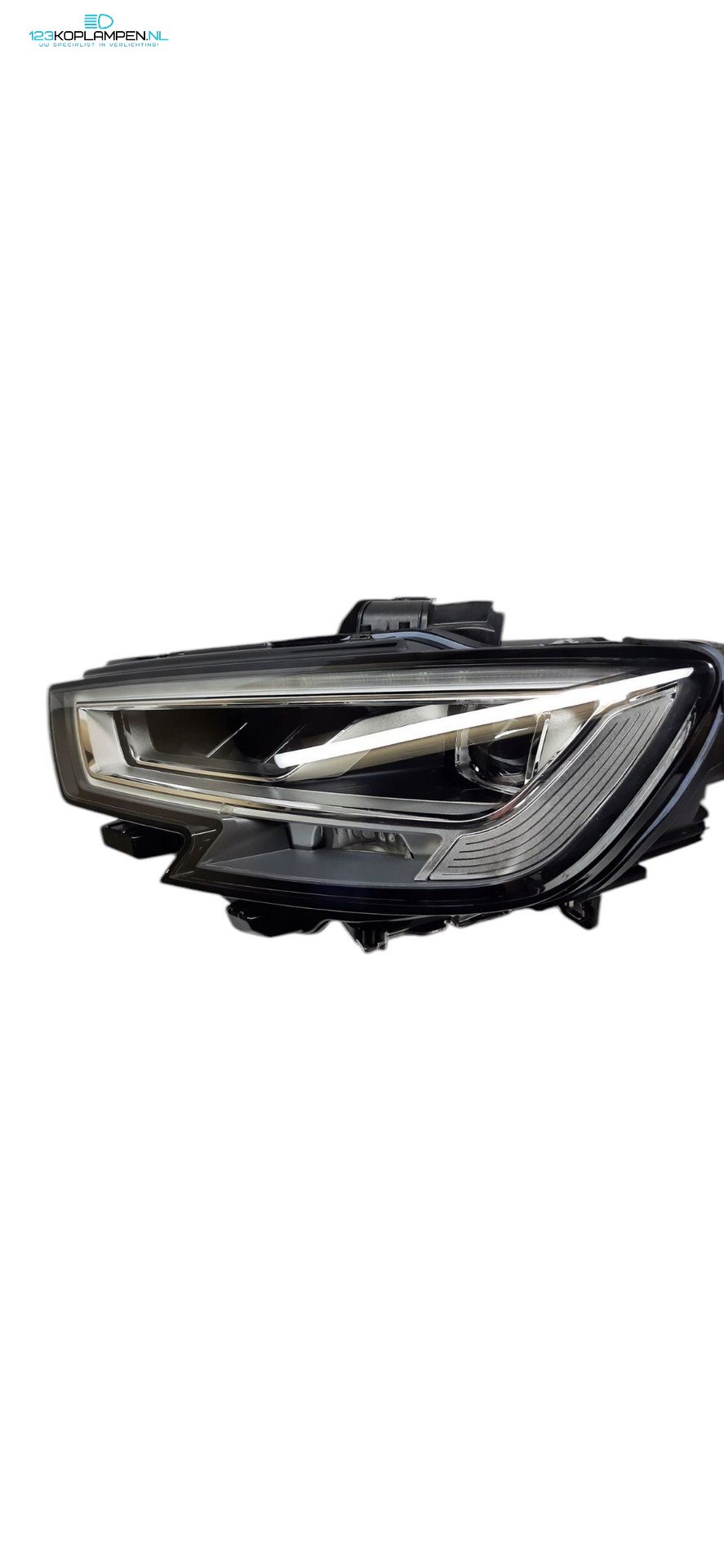Audi A3 8V Facelift Full LED Matrix Headlight Left 8V0941035 headlight left and right usado en Menorca foto 2