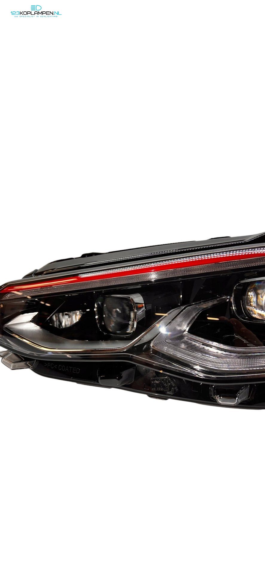 Volkswagen Golf 8 GTI Full LED IQ.Light Red Koplampen Set 5H1941059A / 5H1941060A – completo met modules headlight left and right usado en Menorca foto 6