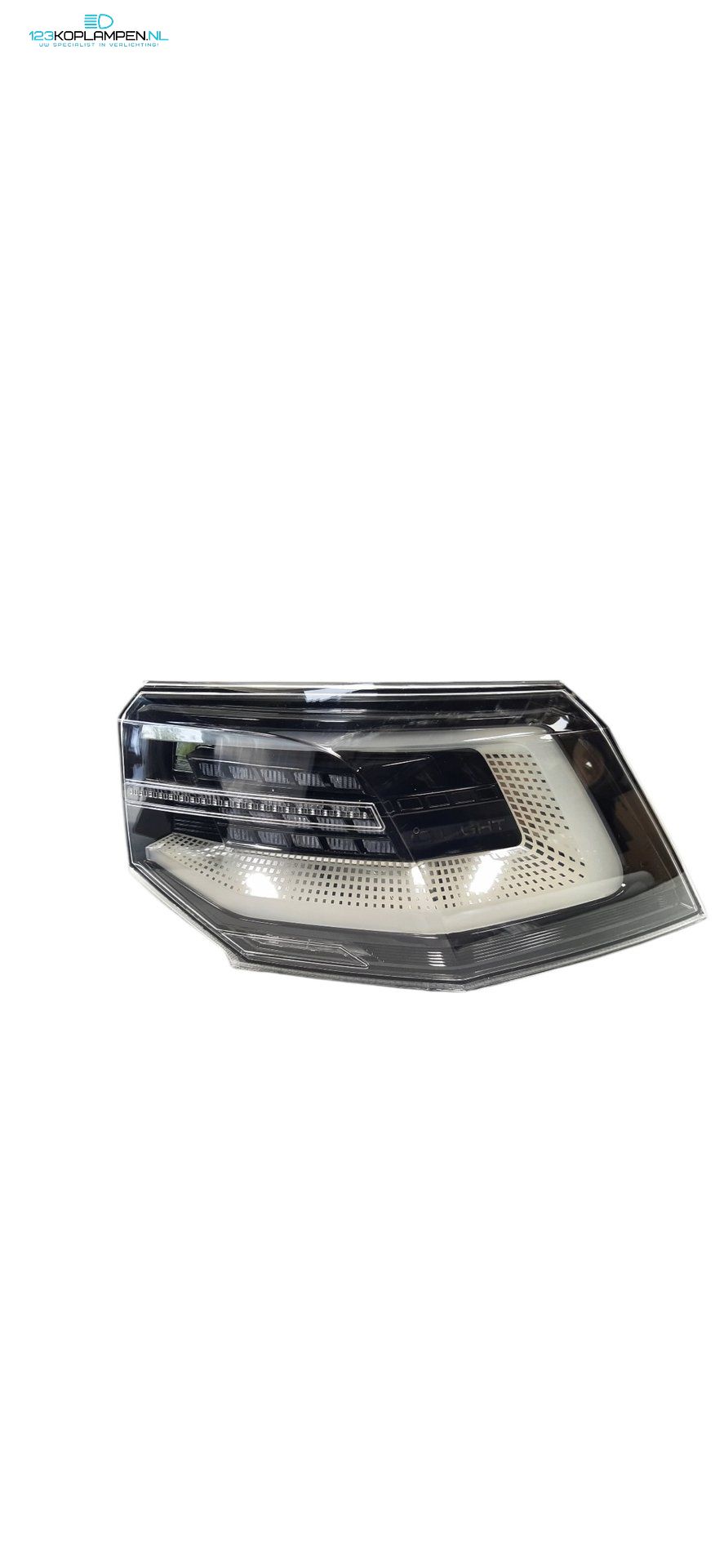 Volkswagen Golf 8 Facelift Black Edition LED Achterlichten Achterlicht tail light left and right usado en Menorca foto 2