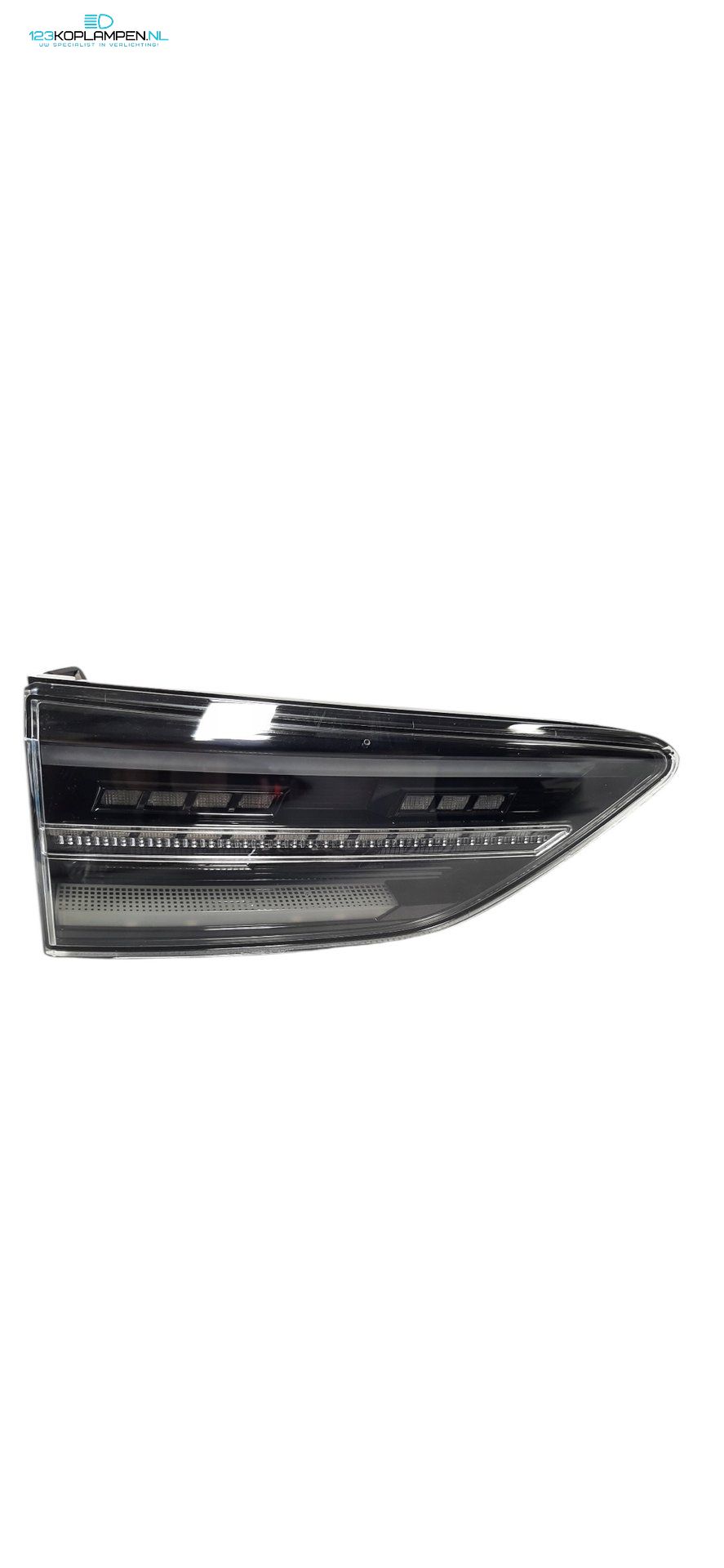 Volkswagen Golf 8 Facelift Black Edition LED Achterlichten Achterlicht tail light left and right usado en Menorca foto 3