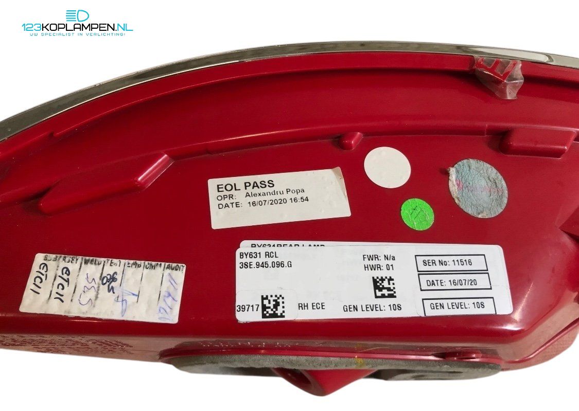 Audi A3 8Y Sportback LED Taillights Taillight tail light left and right usado en Menorca foto 5