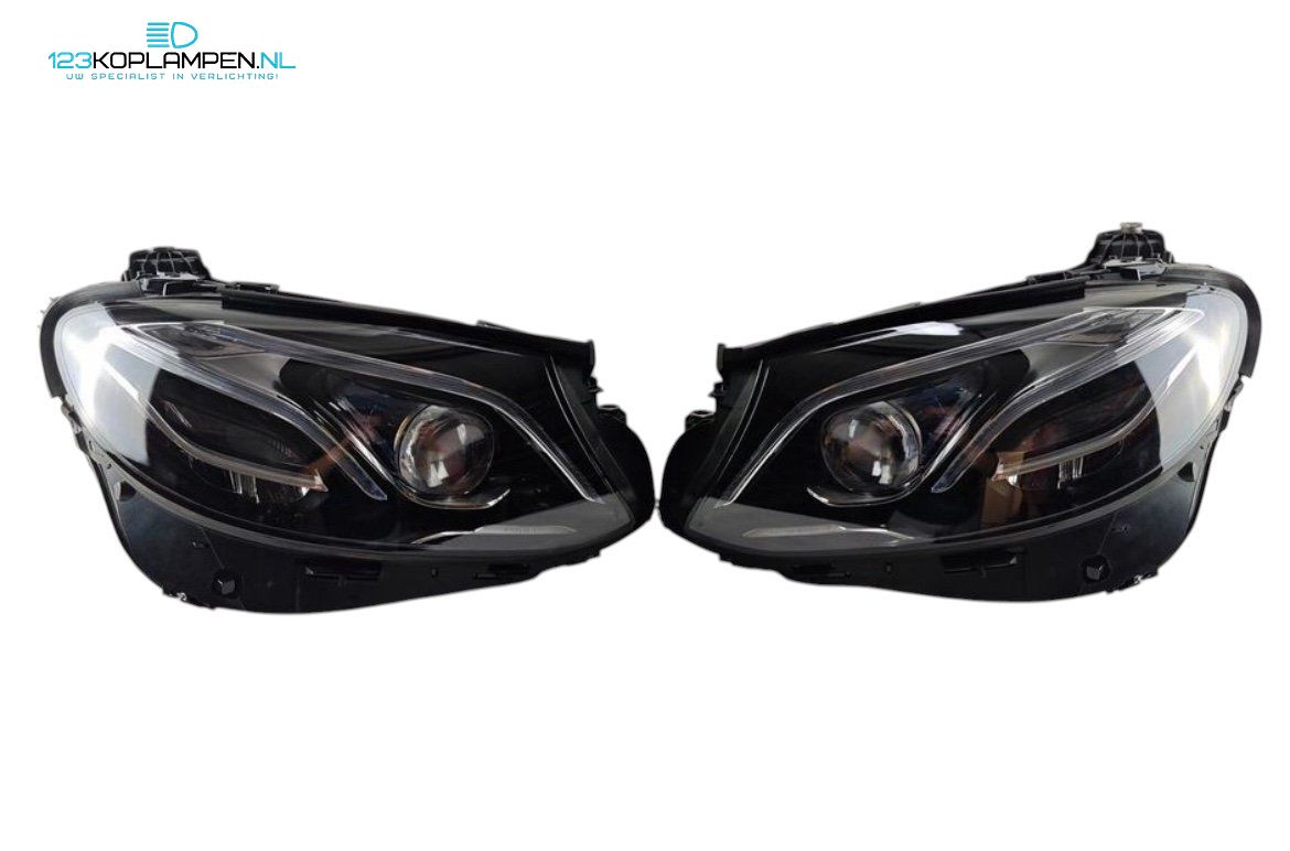 originalinal Mercedes Koplampen | Koplamp | Snel Leverbaar headlight left and right usado en Menorca foto 2