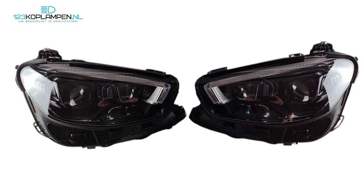 originalinal Mercedes Koplampen | Koplamp | Snel Leverbaar headlight left and right usado en Menorca