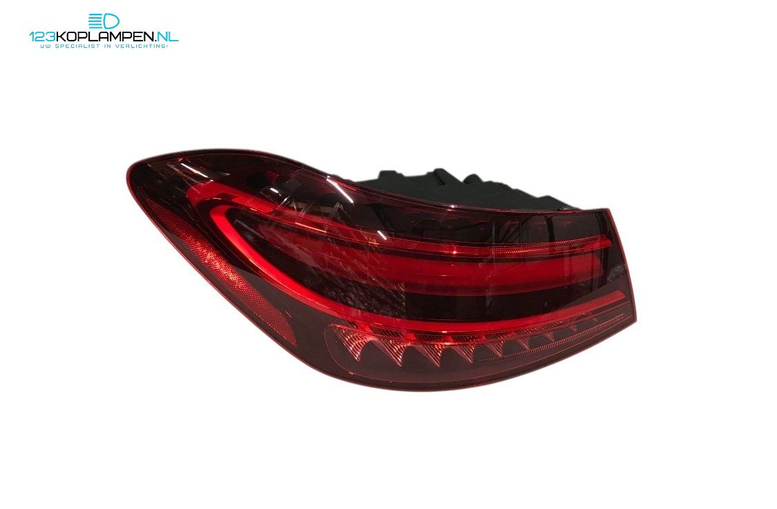 Audi A3 8Y Sportback LED Taillights Taillight tail light left and right usado en Menorca foto 2