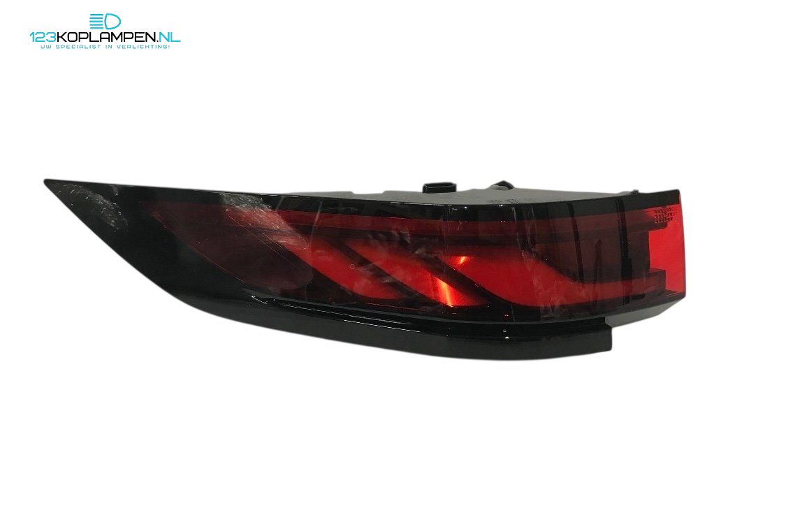 Audi A3 8Y Sportback LED Taillights Taillight tail light left and right usado en Menorca foto 2