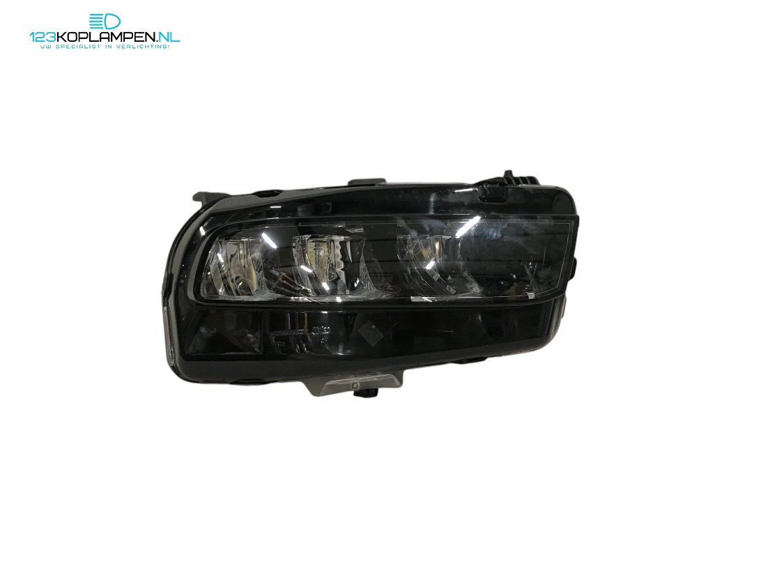 Citroën C5 Aircross LED headlights left right complete with modules headlight left and right usado en Menorca
