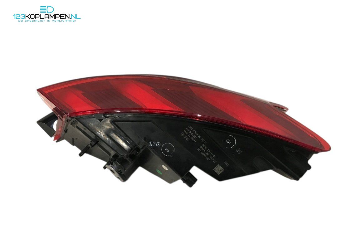 Audi A3 8Y Sportback LED Taillights Taillight tail light left and right usado en Menorca foto 5