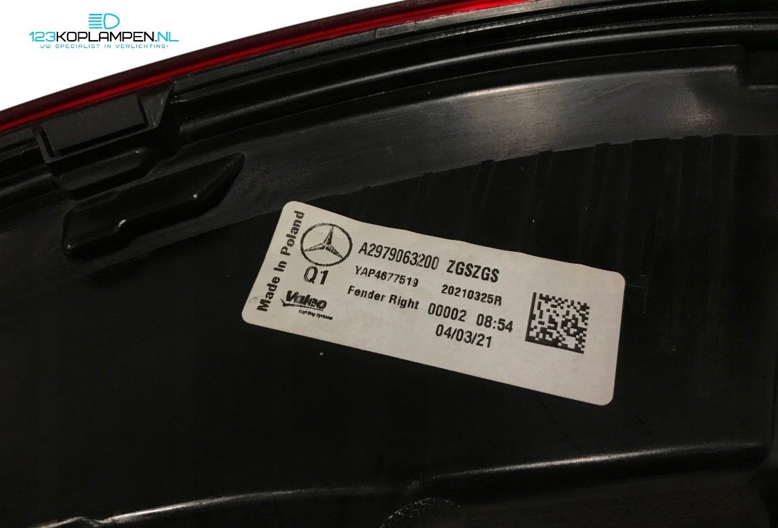 Audi A3 8Y Sportback LED Taillights Taillight tail light left and right usado en Menorca foto 5