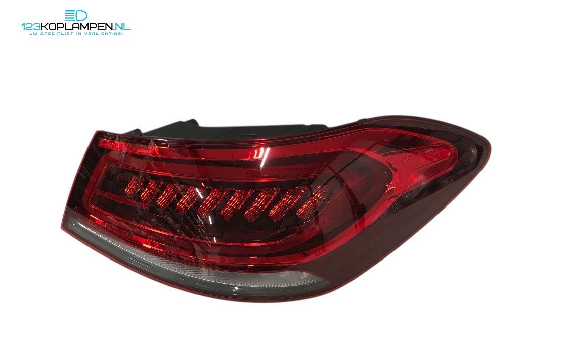 Audi A3 8Y Sportback LED Taillights Taillight tail light left and right usado en Menorca foto 3