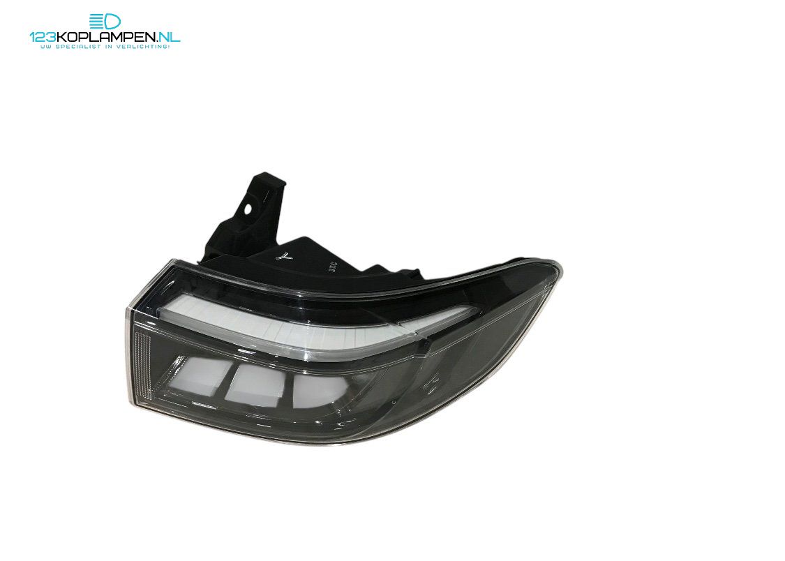 Audi A3 8Y Sportback LED Taillights Taillight tail light left and right usado en Menorca foto 2