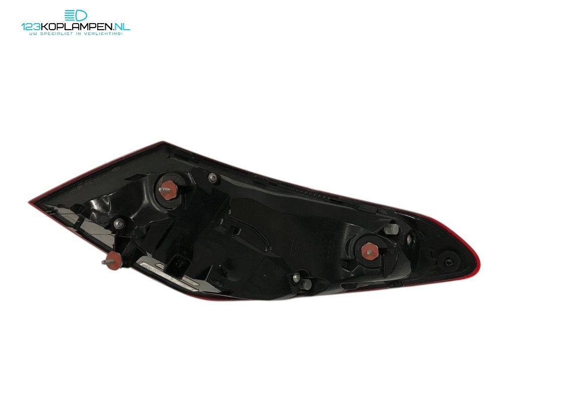 Audi A3 8Y Sportback LED Taillights Taillight tail light left and right usado en Menorca foto 4