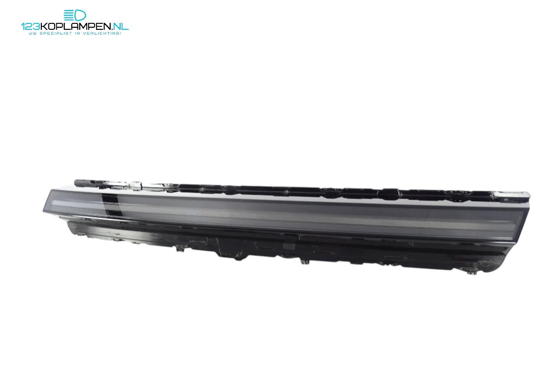 Volvo XC60 Mid LED headlights left right complete with modules headlight left and right usado en Menorca foto 5