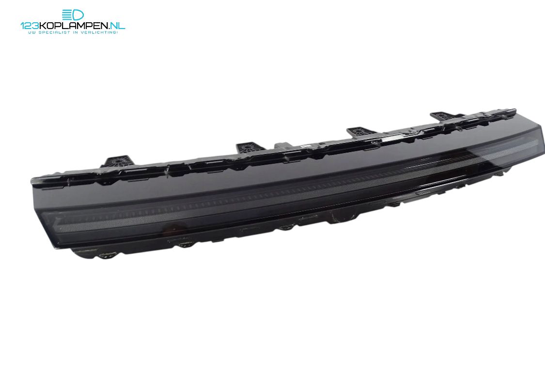 Volvo XC60 Mid LED headlights left right complete with modules headlight left and right usado en Menorca foto 2