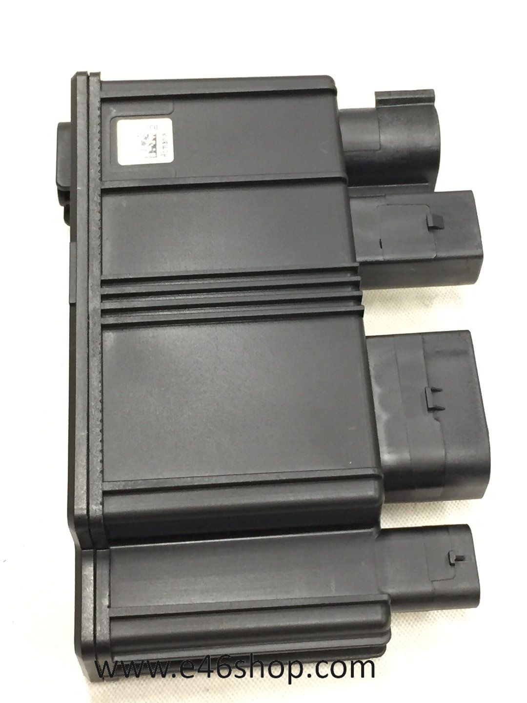 Voedingsmodule BMW F20 F21 F22 F23 F45 F46 F30 F31 F36 MINI oe 12638600360. orgineel nuevo BMW distributor complete usado en Menorca