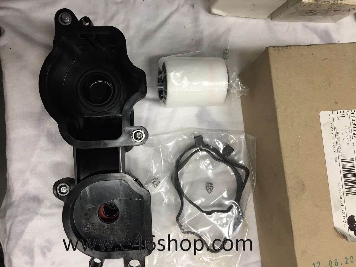Ontluchting klependeksel BMW E39 E46 oe 11127791552 Orgineel BMW nuevo vent valve usado en Menorca