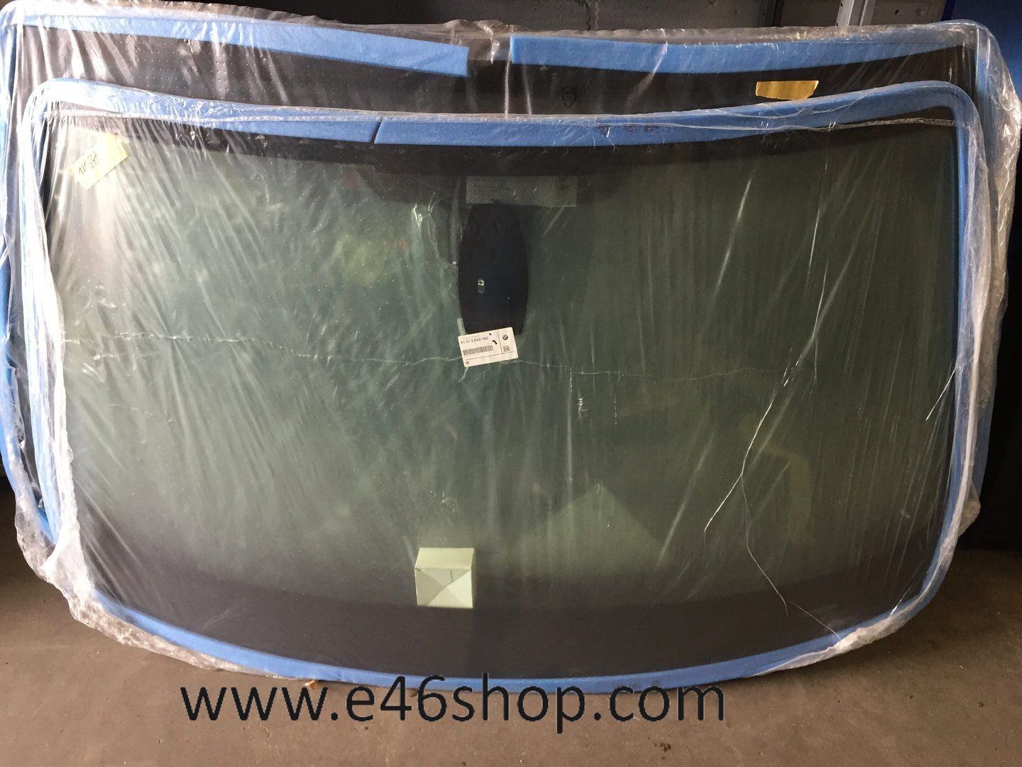 Voorruit BMW X1 E84 nuevo originalinal BMW OE 51312993182 front windscreen usado en Menorca
