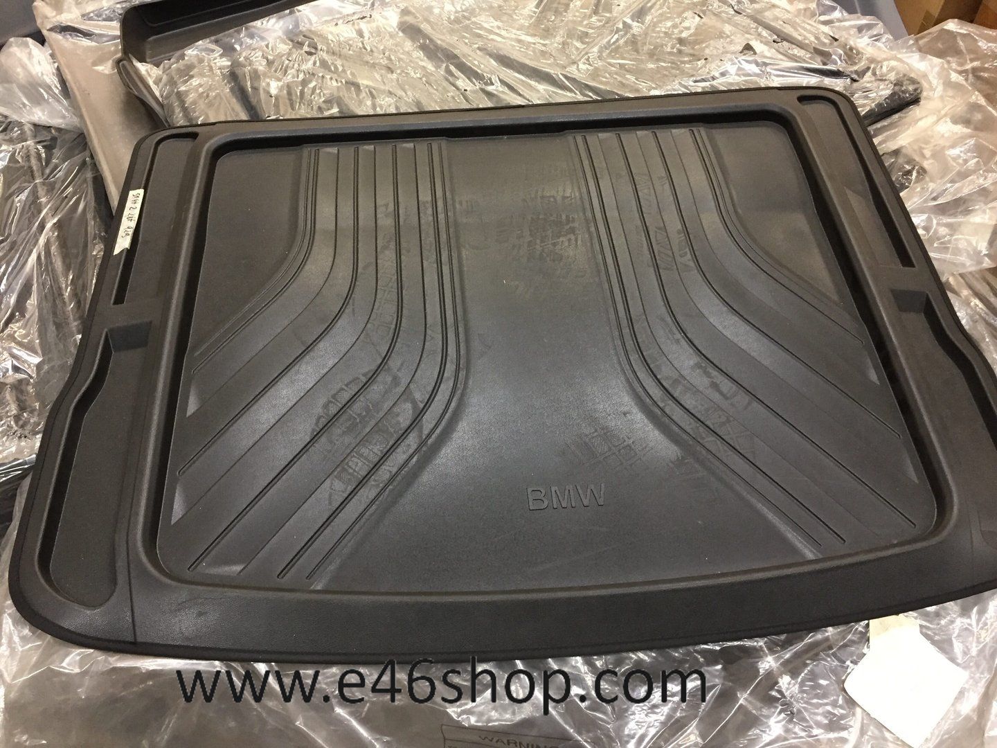 Kofferbak mat kunstof BMW 2serie F45 oe 51472287929 nuevo org BMW car mats trunk mat usado en Menorca