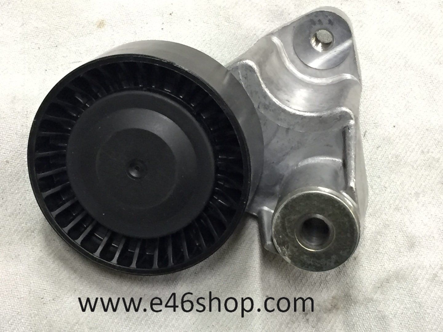 Spanrol BMW X5 E53 oe 11287515867 originalineel en nuevo BMW !! tensioner tension pulley timing belt usado en Menorca