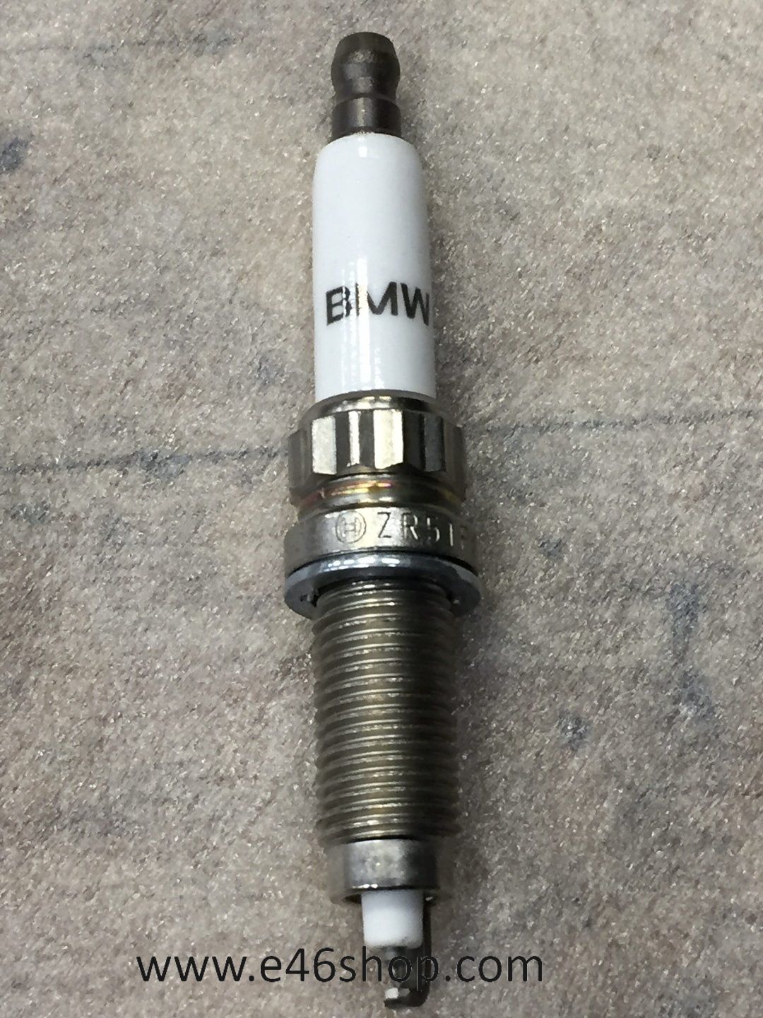 BOUGIE BMW oe 63177158541 N63 N74 motor nuevo org BMW spark plug usado en Menorca