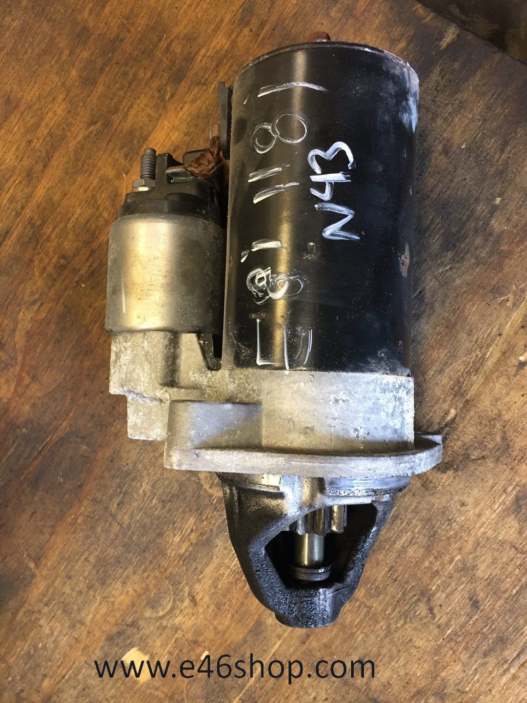 Startmotor BMW 1 serie E81 E82 E87 E88 118I N43 MOTOR 2008 starter motor usado en Menorca foto 2