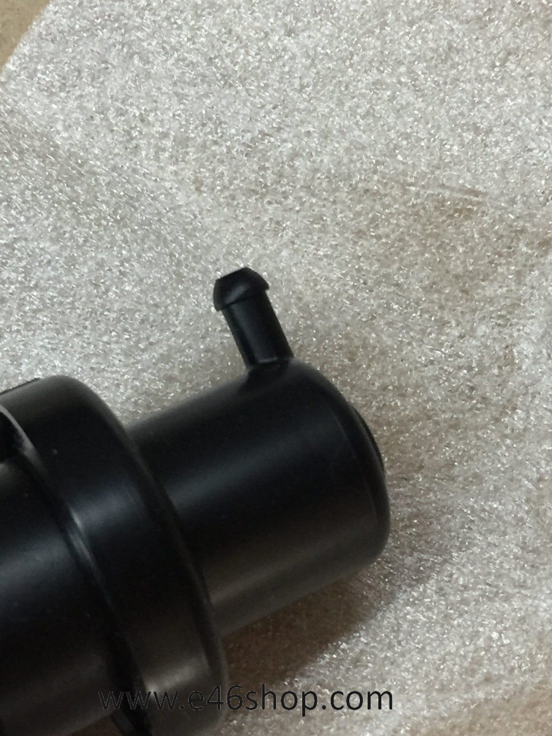 Sproeierkop BMW E34 oe 61688355004 org BMW windscreen washer nozzle usado en Menorca foto 2