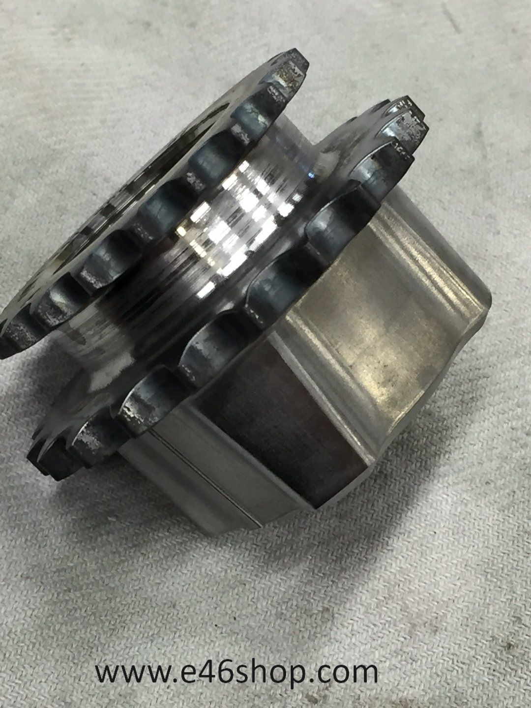 Distributie tandwiel BMW MINI DIESEL OE 13527797906 distribution chain separate usado en Menorca