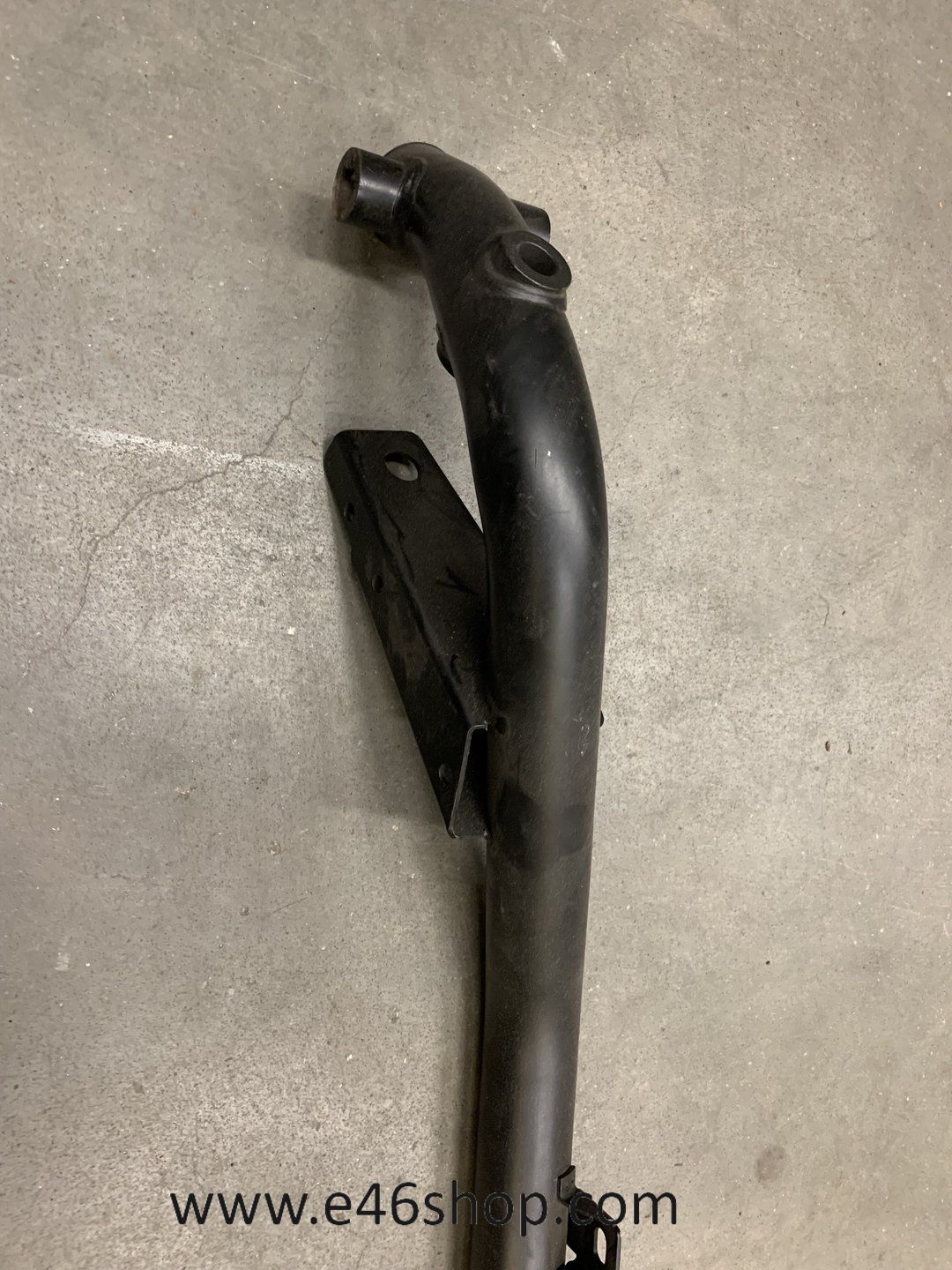Dwarsligger BMW E32 oe 31121134050 org bmw support arm rest usado en Menorca foto 2