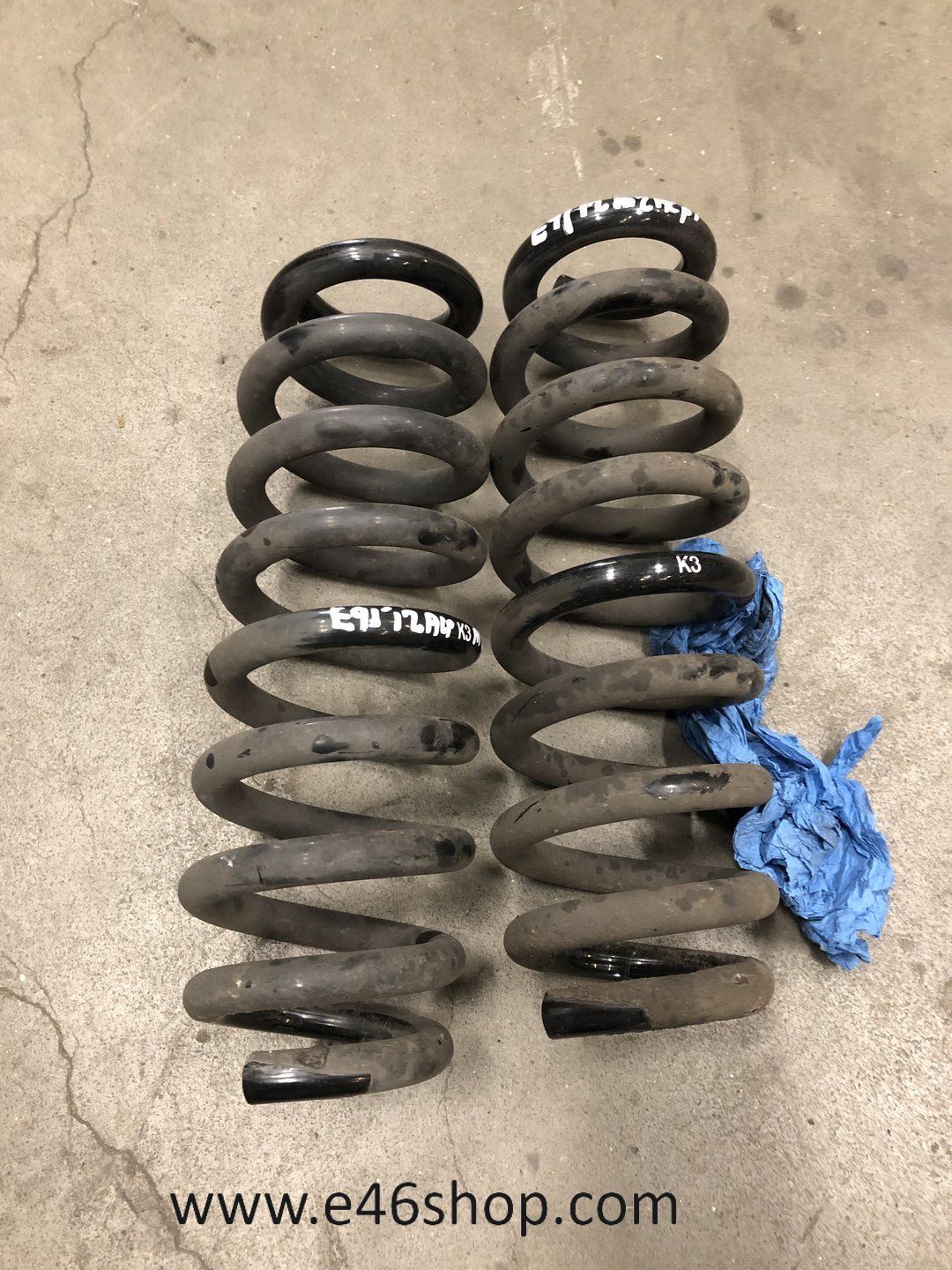 ACHTERVEREN BMW 3 SERIE E91 K3 spring spiral left and right usado en Menorca